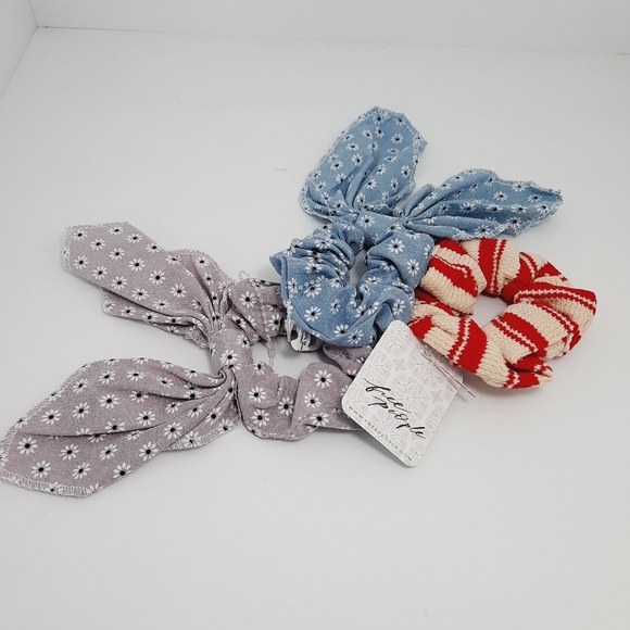 NEW Free People 3 PK Scrunhies - Picture 5 of 8